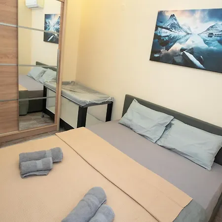Cozy Corner * سالونيك
